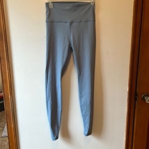 Pole dance leggings with scrunch butt size medium.